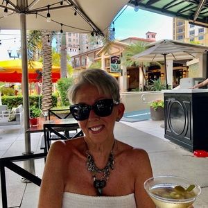 Meet your Posher, Jan